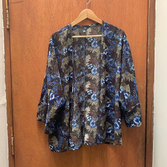 Vintage ✨ floral kimono - Picture 5 of 6